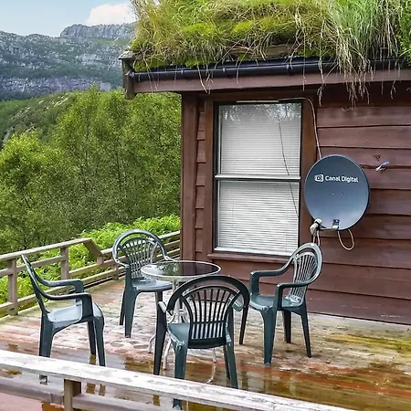 Five-bedroom In Сasa de vacaciones Vikeså
