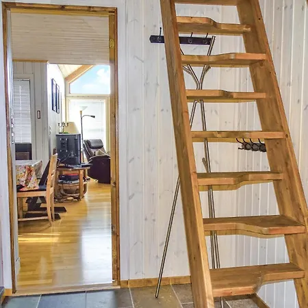 Five-bedroom In Сasa de vacaciones Vikeså